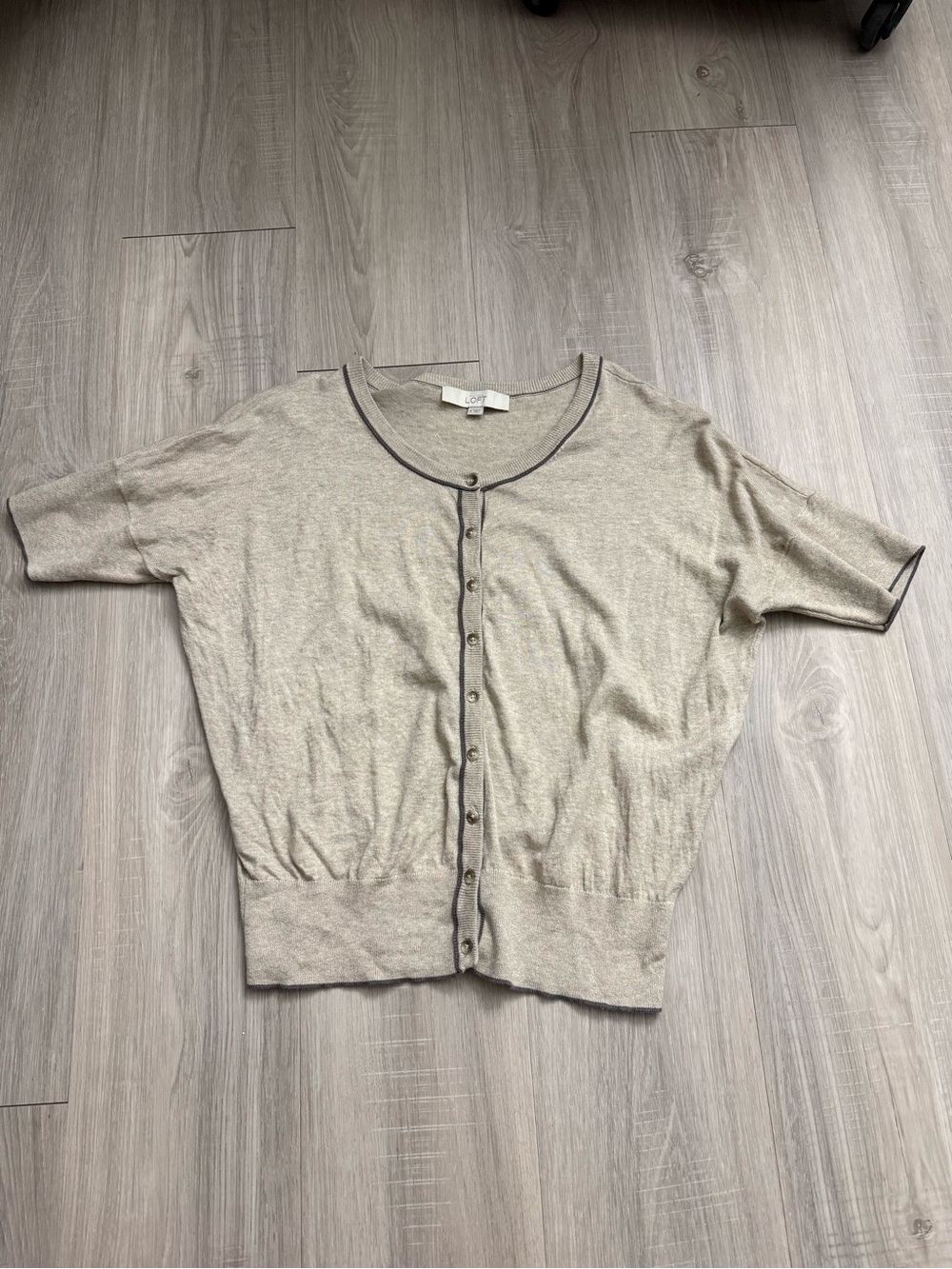 LOFT Light Beige Short-Sleeve Button Front Cardigan with Contrast Trim